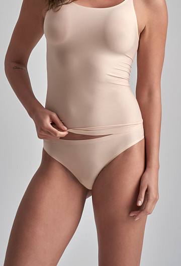 Трусы стринги BYE BRA Uni Stretch Thong (Beige)