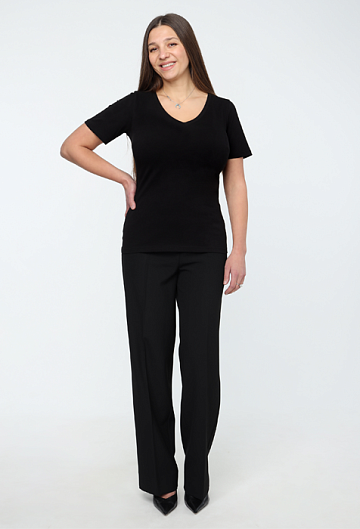 Футболка с вырезом (Черный)